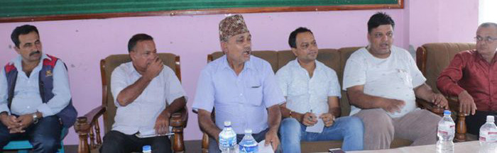 विना गल्ती चालकलाई कारागार चलान गरिएको भन्दै यातायात मजदुर आन्दोलित