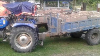 दुम्किबासबाट १४ वटा ट्याक्टर प्रहरी नियन्त्रणमा