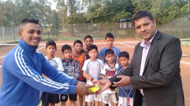 जुनियर लन टेनिस शुरु