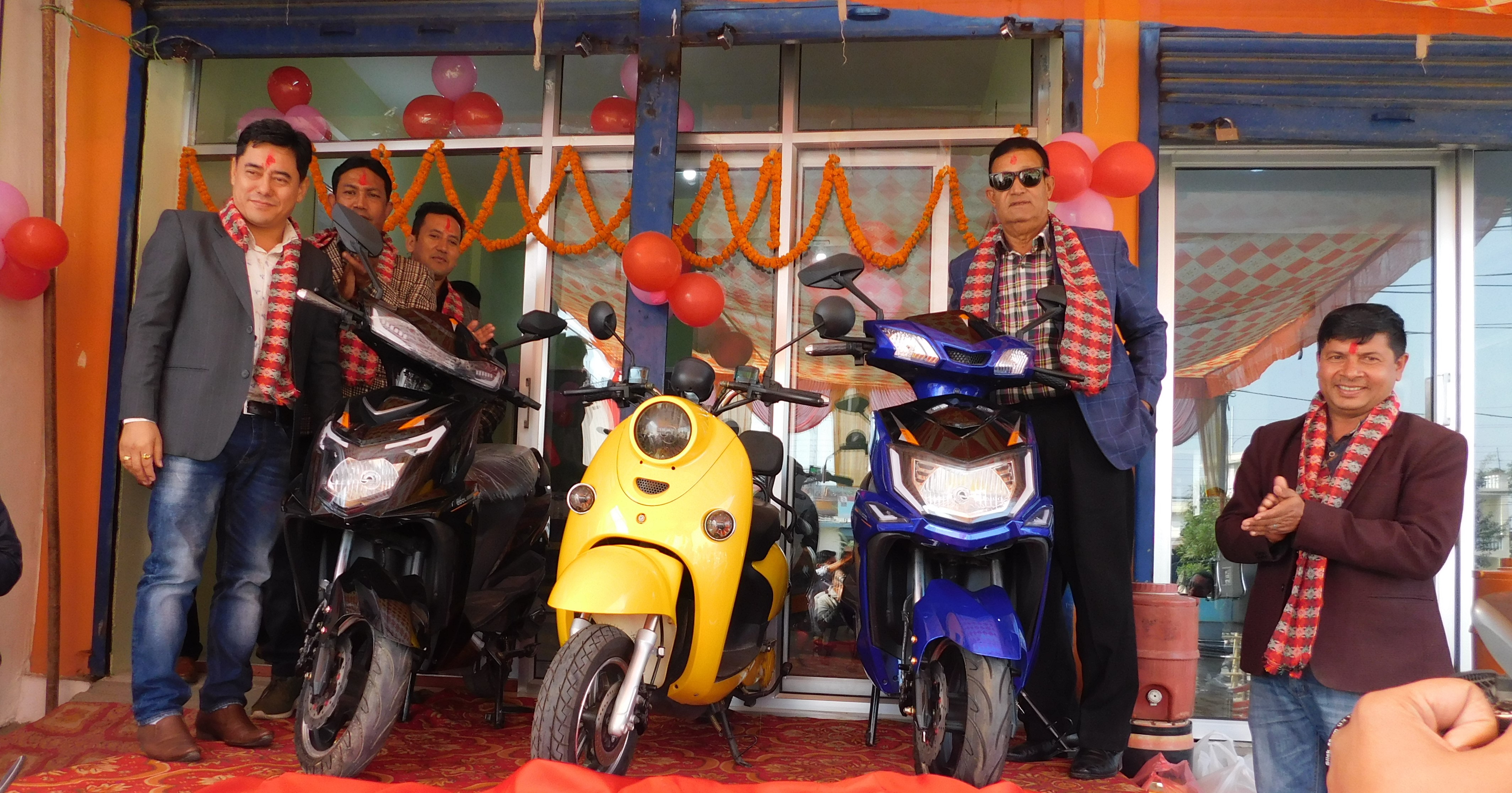 बातावरण मैत्री बिद्युतिय स्कुटरको भैरहवामा बिक्रि सुरु