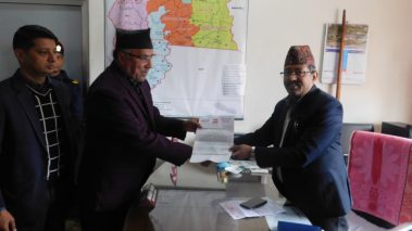 सूचना प्रविधि विधेयकको विरोध : नेपाली काँग्रेसले वुझायो देशभरबाट प्रधानमन्त्रीलाई ज्ञापनपत्र