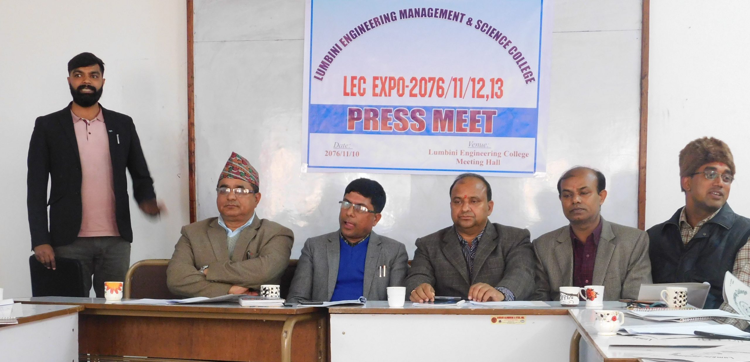 ईञ्जिनियरिङ्का बिद्यार्थीले तयार गरेका प्रविधि प्रदर्शनका लागि लेक एक्स्पो