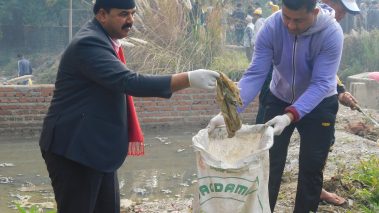 मेयर उपमेयर सहित सयौ किसानले उठाए ३६ मौजाको फोहर