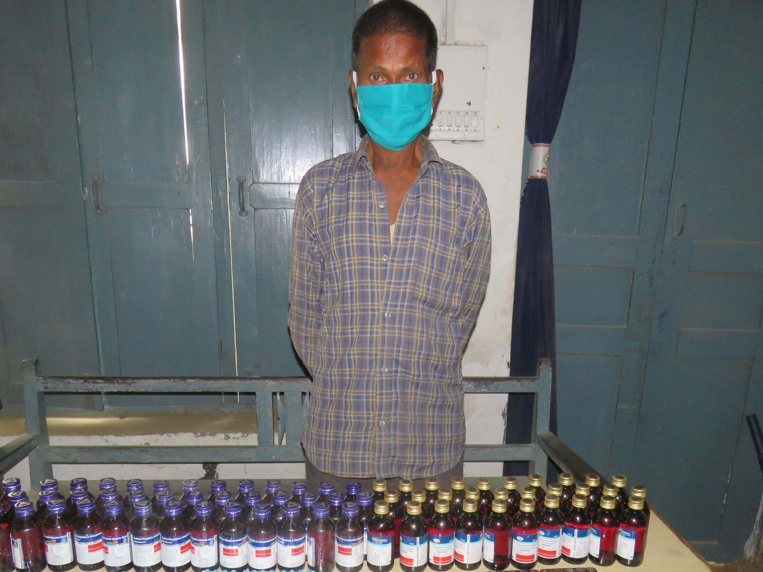 नवलपरासीमा लागुऔषध सहित दुई जना पक्राउ