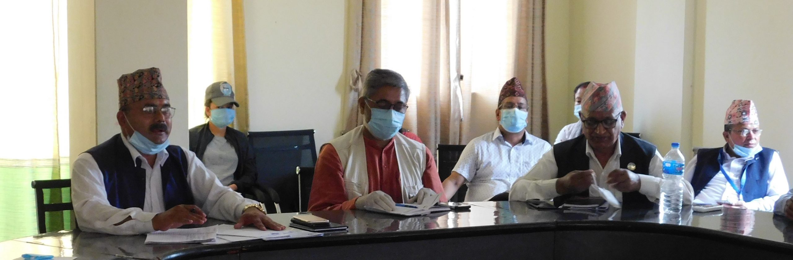 देबदह नगरपालिद्वारा ४७ सय घरपरिवारलाई राहत प्रदान, १ करोड बढी खर्च, स्वास्थ्य सामाग्रीको अझै अभाव