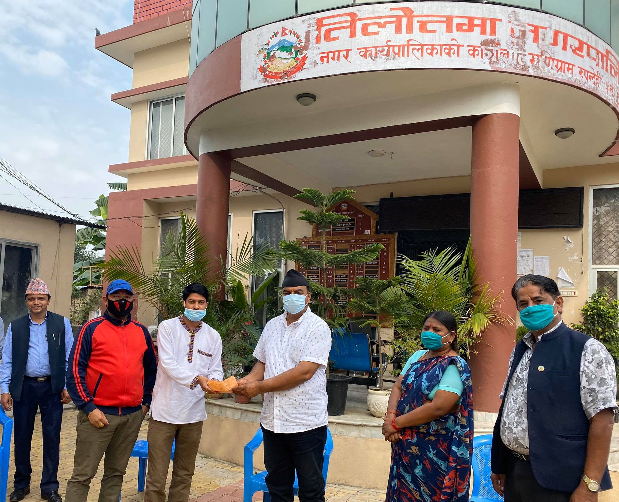 प्रकोप ब्यवस्थापन कोषमा तिलोत्तमा ब्यापार संगठनद्वारा ५१ हजार प्रदान