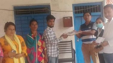 निर्धन उत्थानद्धारा जेहेन्दार तथा उत्कृष्ट बिद्यार्थीलाई छात्रबृत्ति प्रदान
