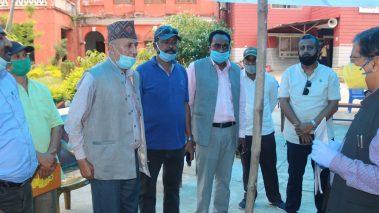 सीमानाकामा अलपत्र नागरिकलाई ततकाल उद्धार गर्न सत्ता वाहिरका दलद्वारा प्रधानमन्त्रीलाई ज्ञापन