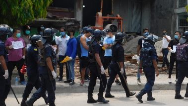 वाक्लो सुरक्षा घेराका बीच बुटवलमा सरकार विरुद्ध युवाहरुको शान्तिपुर्ण प्रदर्शन