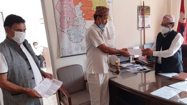 देशभरका ट्रक व्यवसायीद्वारा प्रधानमन्त्रीलाई ८ बुदे ज्ञापन पत्र