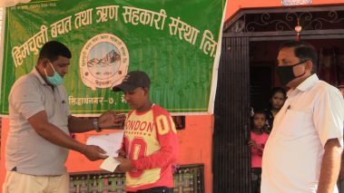 हिमचुलीद्धारा राहत बितरण
