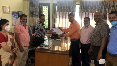 डिमाण्ड चार्ज र महसुल छुटका लागि रुपन्देही उद्योगद्धारा बिद्युत प्राधिकरणमा ज्ञापनपत्र