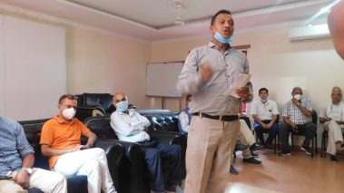 राजधानी सारे नेकपा निकट रुपन्देहीका ३५ वटा संघसंस्थाका २२४९ उद्योगी व्यबसायीद्वारा पार्टी परित्याग गर्ने घोषणा