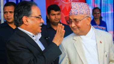 अध्यक्ष प्रचण्ड कडकिएपछि ओलीद्धारा संबैधानिक परिषद् बैठक रोके