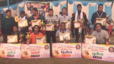 स्व.किरण गुरुङ स्मृति ब्याडमिन्टनमा कुमार र जनकको समूह प्रथम