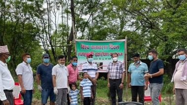 रुपन्देहीको  तिलोत्तमा पार्कमा सप्ताहव्यापी बृक्षारोपण शुरु