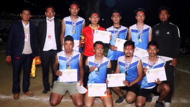 प्रथम गुल्मी जुभूङ्ग खेलकुद महोत्सवमा पुरुष भलिवलको उपाधी रिभर साईडलाई