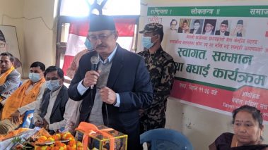 पार्टी सभापति र प्रधानमन्त्री एउटै हुनुपर्छ : गृहमन्त्री खाँण