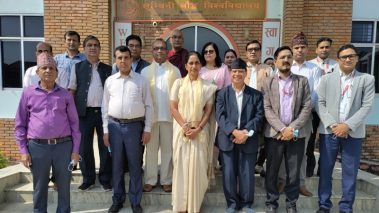 श्रीलंकाद्वारा बौद्ध विश्वविद्यालयलाई पुस्तक प्रदान
