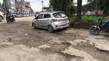 बुटवल राजमार्ग चौराहा देखि गोलपार्क सम्मको सडकमा यात्रा सकसपुर्ण