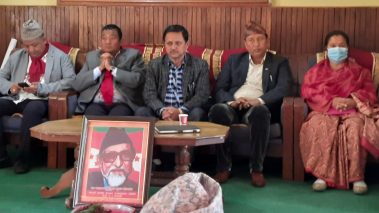 लोकतन्त्रलाई बचाउन नेपाली कांग्रेसले जित्नुपर्छ : सभापति पुन