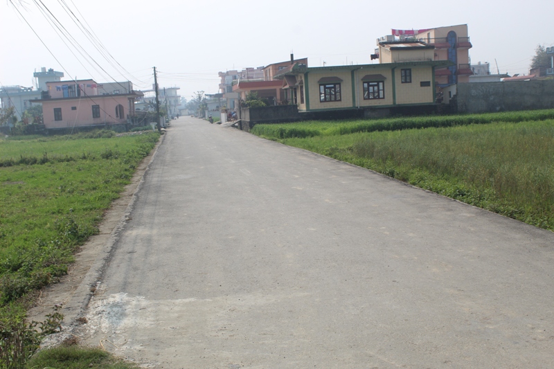 तिलोत्तमाका भित्री मुख्य सडकलाई दुई लेनमा स्तरोन्नती गरिने