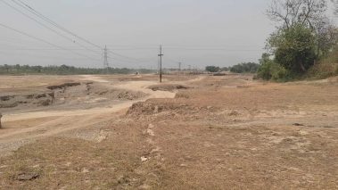 एक करोड बढिको तिलोत्तमा बस टर्मिनल बन्ने कहिले ? खुलारुपमा नदी दोहन 