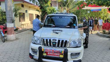 निर्वाचनको तयारी र शान्ति सुरक्षाको अवस्था बुझ्न गृह जिल्ला आएका गृहमन्त्री खाँणले प्रयोग गरे निजी सवारी