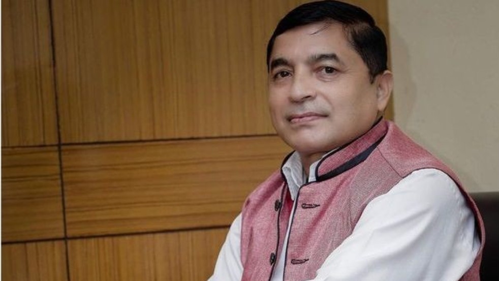 बुटवलको प्रमुख प्रशासकीय अधिकृतमा टेकराज पन्थी