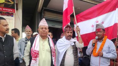 गठबन्धनका उम्मेदवारहरु घरदैलोमा, विकासका लागि गठवन्धनका उम्मेदवार जिताउन आग्रह