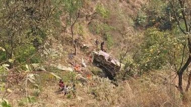 पाल्पा बस दुर्घटना : एक महिलाको मृत्यु, १८ जना घाइते