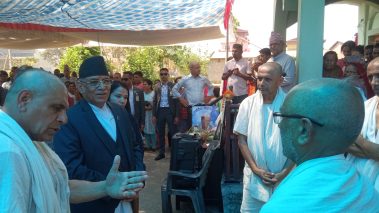 समबेदना प्रकट गर्न प्रधानमन्त्री प्रचण्ड भुसाल निवासमा