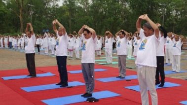 विश्व योग दिवसमा बुद्धजन्मस्थल लुम्बिनीमा योग अभ्यास (फोटो फिचर)