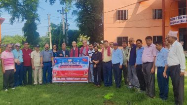 नेपाल चीन मैत्री समाजद्वारा बृक्षारोपण