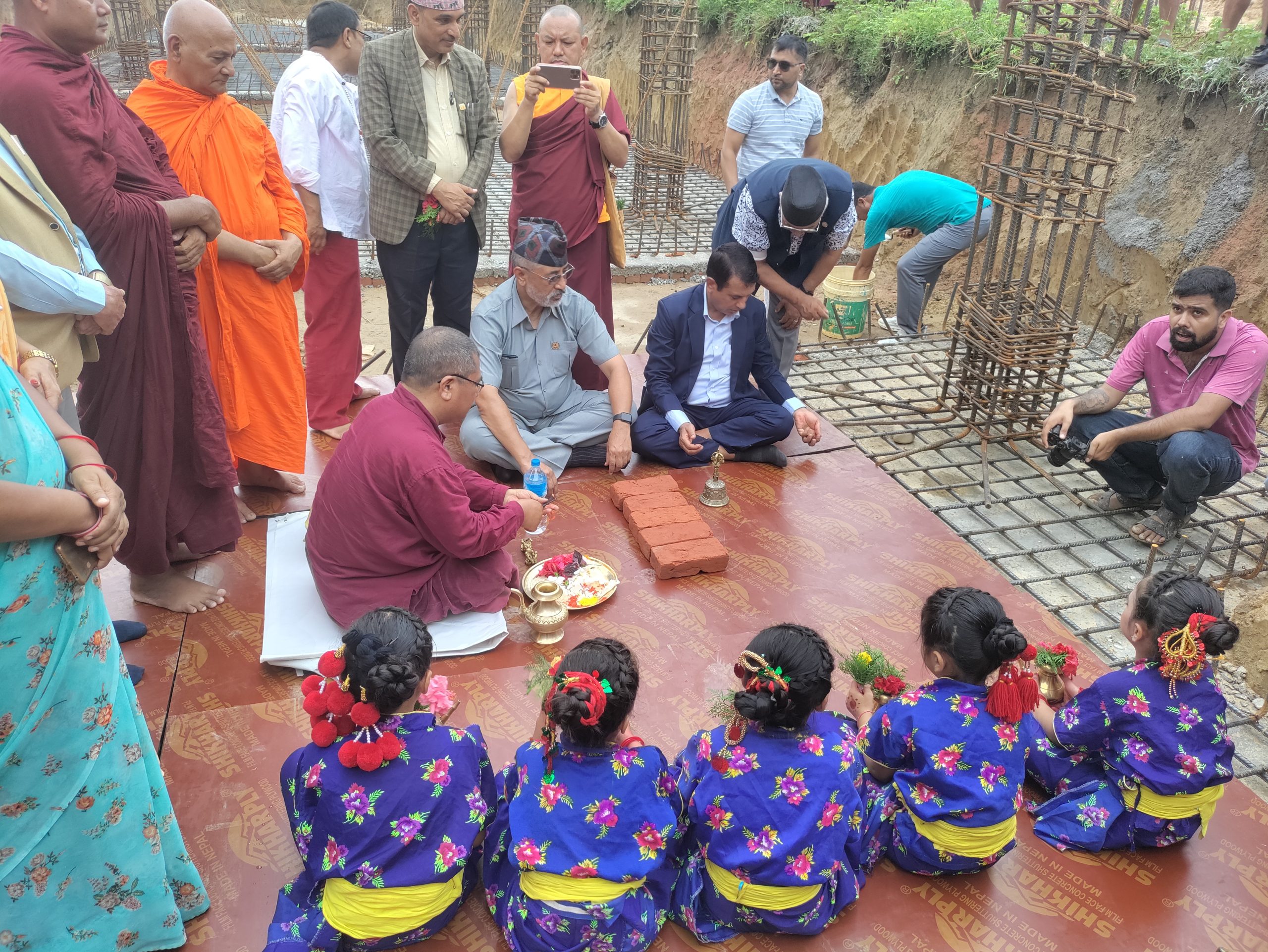 देवदहमा लुम्बिनी बौद्ध विश्वविद्यालयको शैक्षिक एवं प्रशासनिक भवन निर्माण शुरु