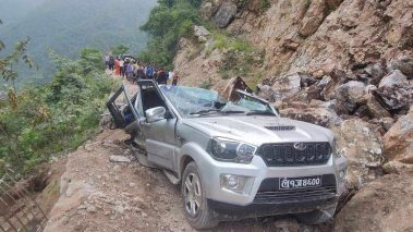 पाल्पाको जोर्तेमा स्कार्पियो गाडी पहिरोमा पुरिदा मृत्यु हुने र घाइतेको पहिचान खुल्यो