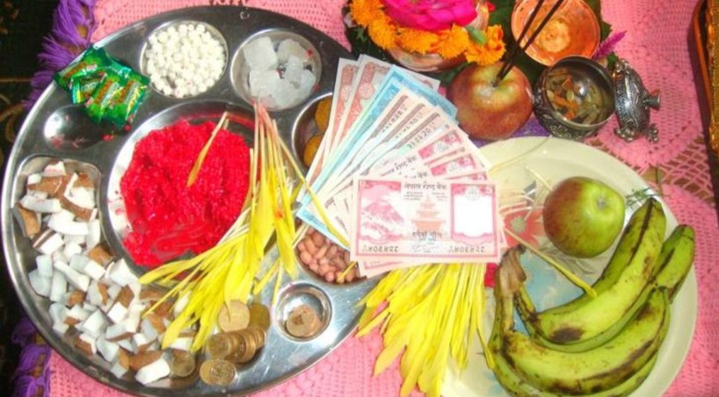 आज दशैंको एकादशी, मान्यजनबाट टीका, जमरा र आशीर्वाद लिने क्रम जारी