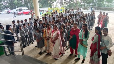 चाडपर्व अफर सकिन लाग्दा केबलकारमा पर्यटकको चाप