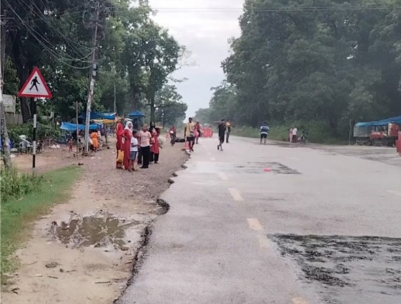 बुटवल–गोरुसिङ्गे र गोरुसिङ्गे–चन्द्रौटा ६९ किलोमिटर सडक स्तारेन्नतिका लागि बोलपत्र आह्वान