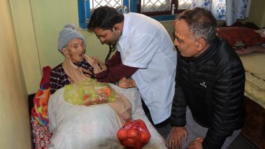 बुटवलमा ‘बा आमासँग नगर प्रमुख कार्यक्रम’: १ सय १० वर्षकी ऐरावतीको स्वास्थ्य जाँचेर शुरुवात