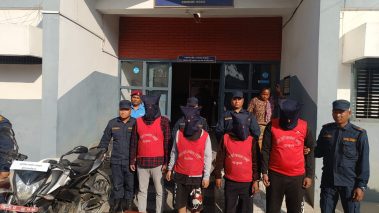 मोबाइल चोरी तथा लुटपाट गर्ने ब्यक्तिहरु सामानसहित पक्राउ