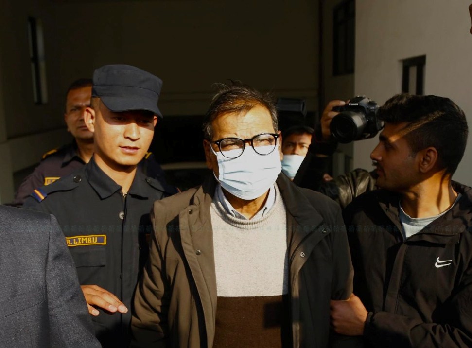 पूर्वसभामुख कृष्णबहादुर महरा नर्भिक अस्पतालमा भर्ना