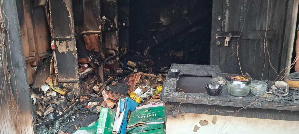 बुटवलको संगमपथका दुई पसलमा आगलागि : एक करोड चालिस लाख बढीको क्षती