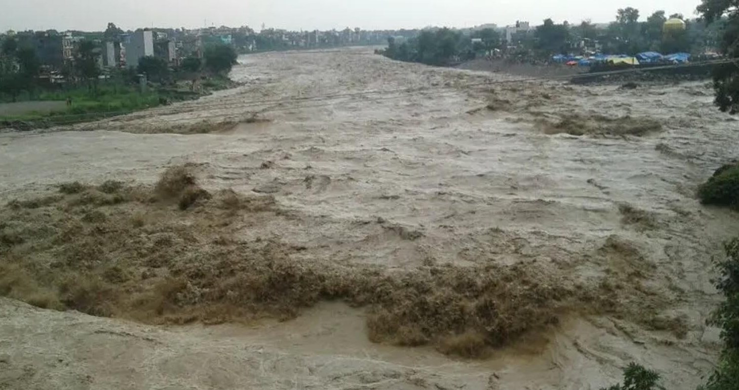 वर्षाले देशभरको जनजिवन प्रभावित,नदि तटीय क्षेत्रका बासिन्दालाई सतर्कता अपनाउन आग्रह