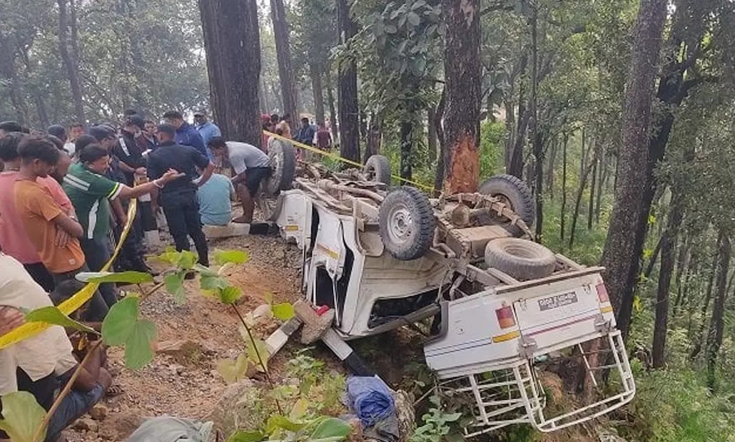 नवलपुरको कावासोतीमा जिप दुर्घटना हुँदा दुई जनाको मृत्यु, २८ जना घाइते