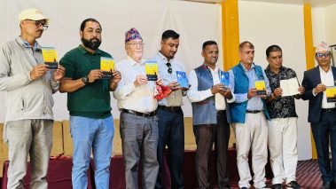 सञ्चारकर्मी श्रेष्ठ र गौतमद्वारा लिखित ‘उद्घोषण पाठशाला’को लोकार्पण