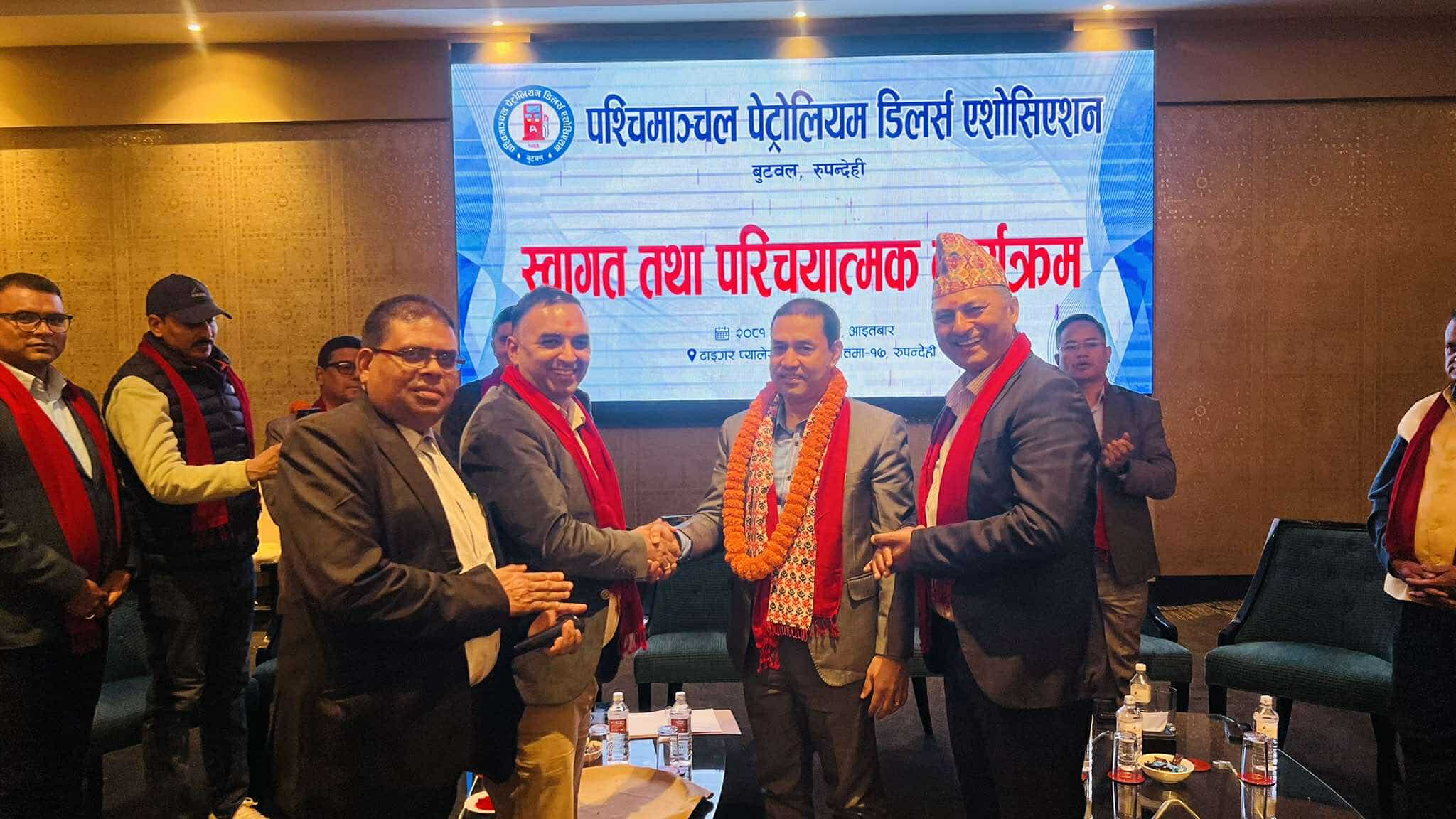 पेशागत मर्यादा भित्र रहेर ब्यवसाय संचालन गर : प्रजिअ घिमिरे