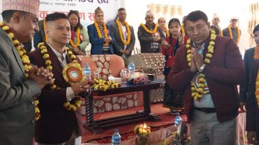 निजी क्षेत्रलाई चलायमान बनाउन विद्यमान नीति कानुनलाई परिमार्जन गर्नुपर्ने सुझाव