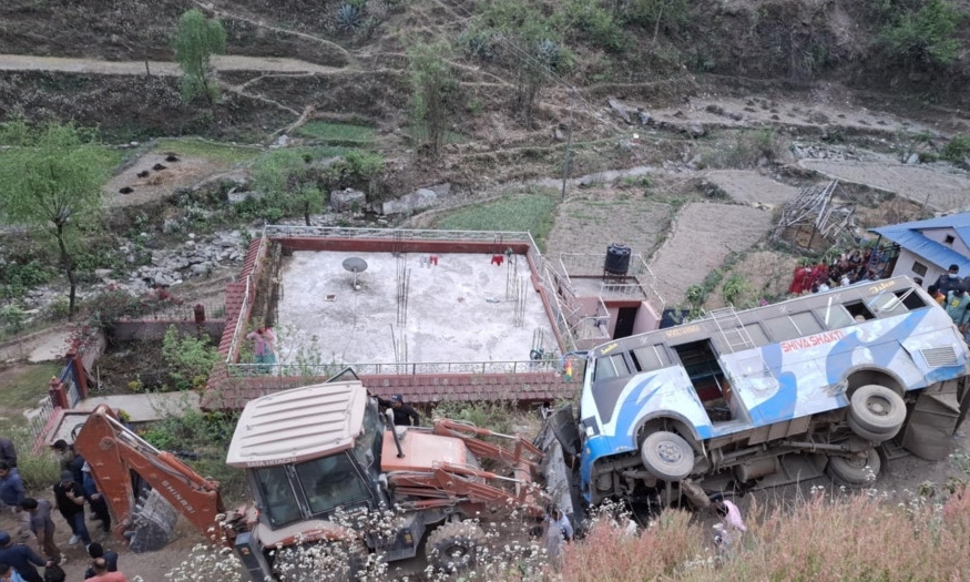 अर्घाखाँचीमा भएको बस दुर्घटनामा ४ जनाको मृत्यु, ५ जना गम्भीर घाइते