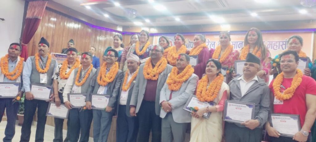 घरेलु तथा साना उद्योग महासंघ लुम्बिनीको अध्यक्षमा अधिकारी, महिला समितिको अध्यक्षमा सावित्रा टण्डन